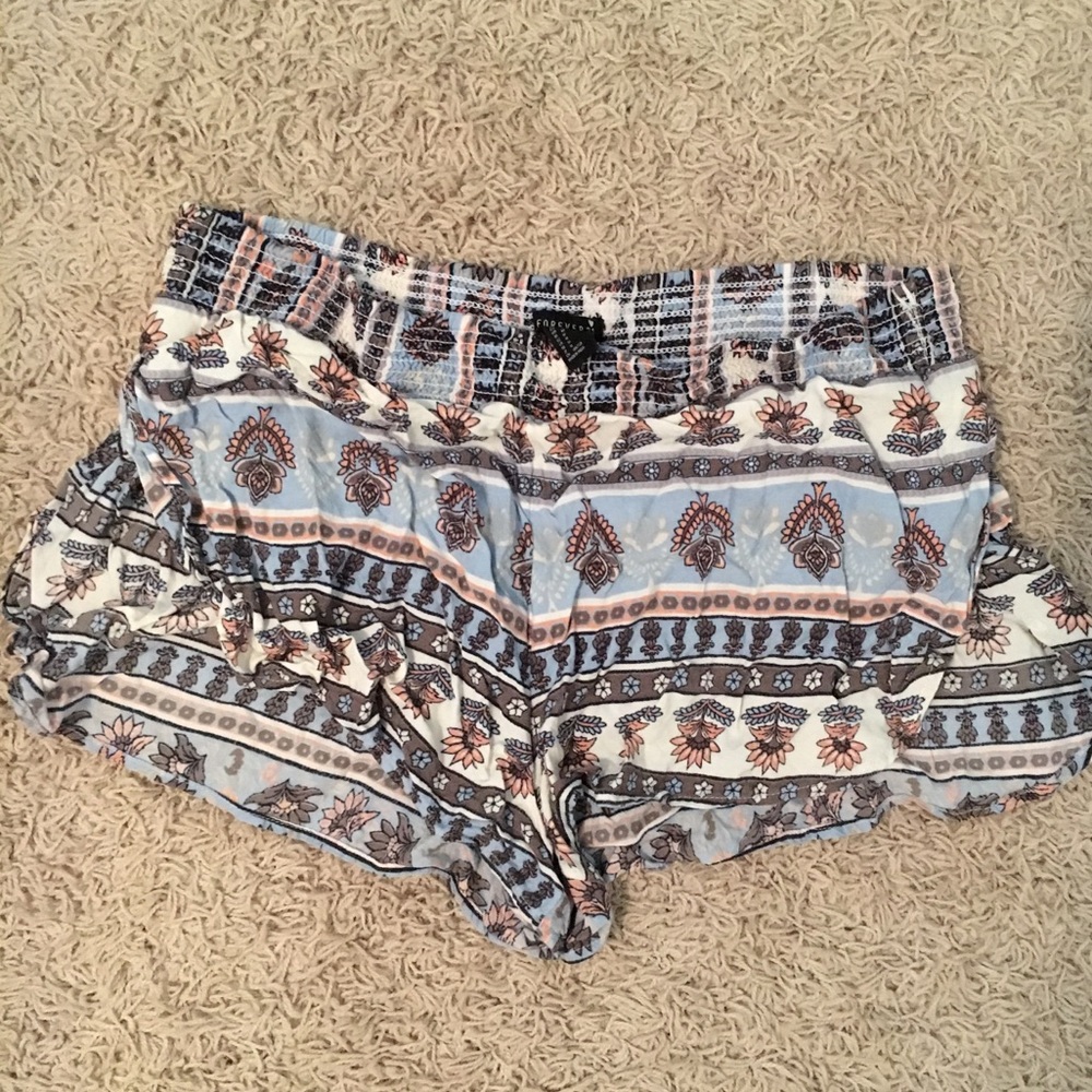 Bohemian shorts